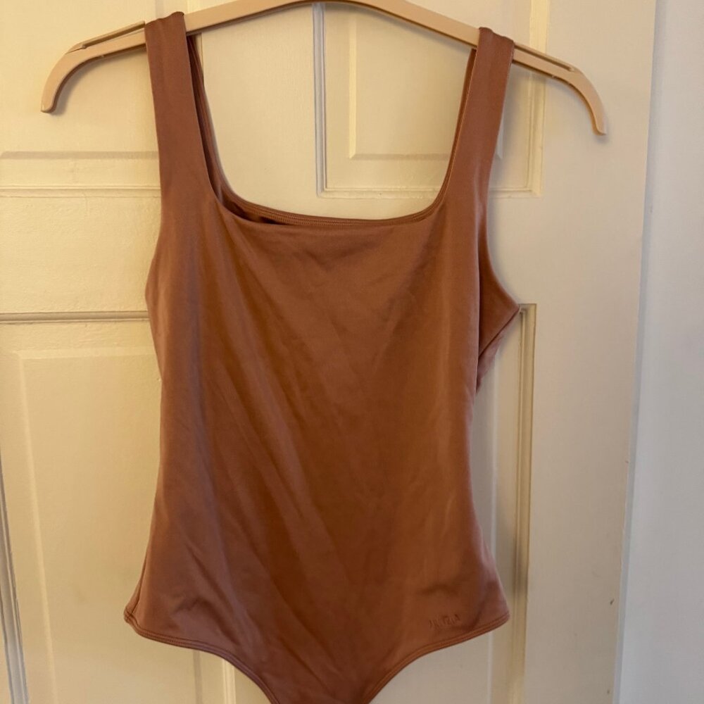 Aritzia Contour Metallic Squareneck Bodysuit - Nude Chrome